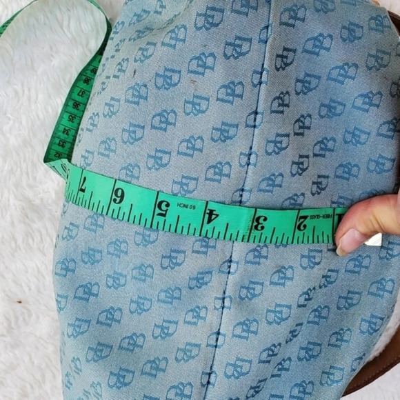 Dooney & Bourke signature shoulder bag - Picture 11 of 13